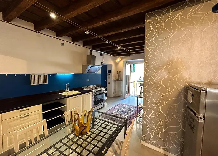 Dimora Storica Nel Cuore Di *